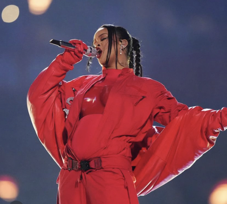 Rihanna Confirmed As 2023 NFL Super Bowl Halftime Show