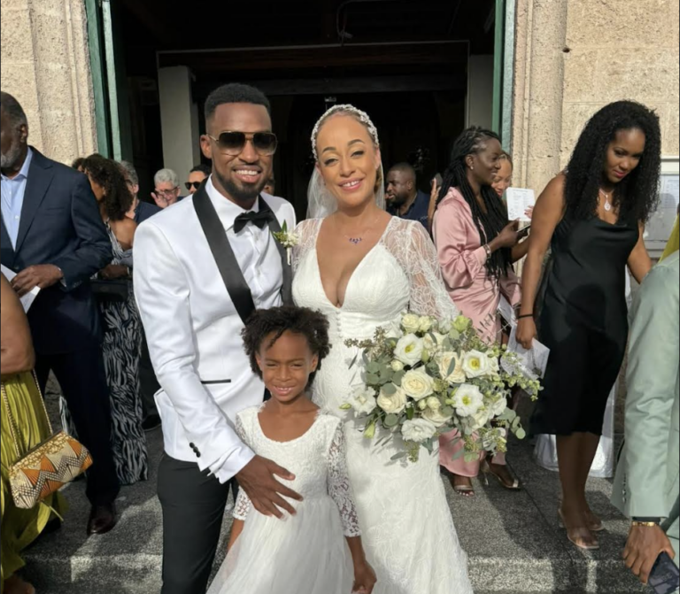 Top tennis player Darian King marries sweetheart