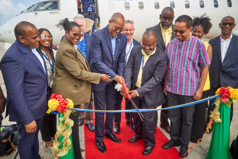 Foreign minister hails new air links to Jamaica, Cuba