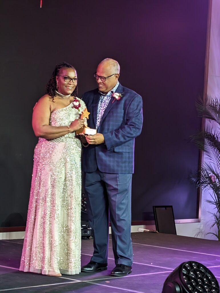 CIBC Caribbean honours outstanding employees