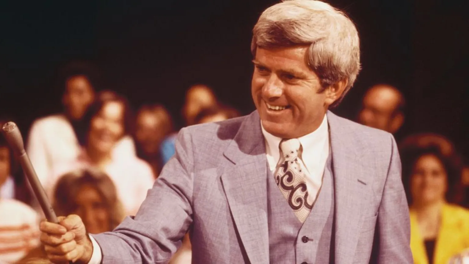 Phil Donahue, Iconic US Talk Show Host, Passes Away at 88