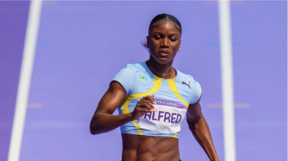 Sprint queen St Lucia's Julian Alfred comfortably through to the women ...