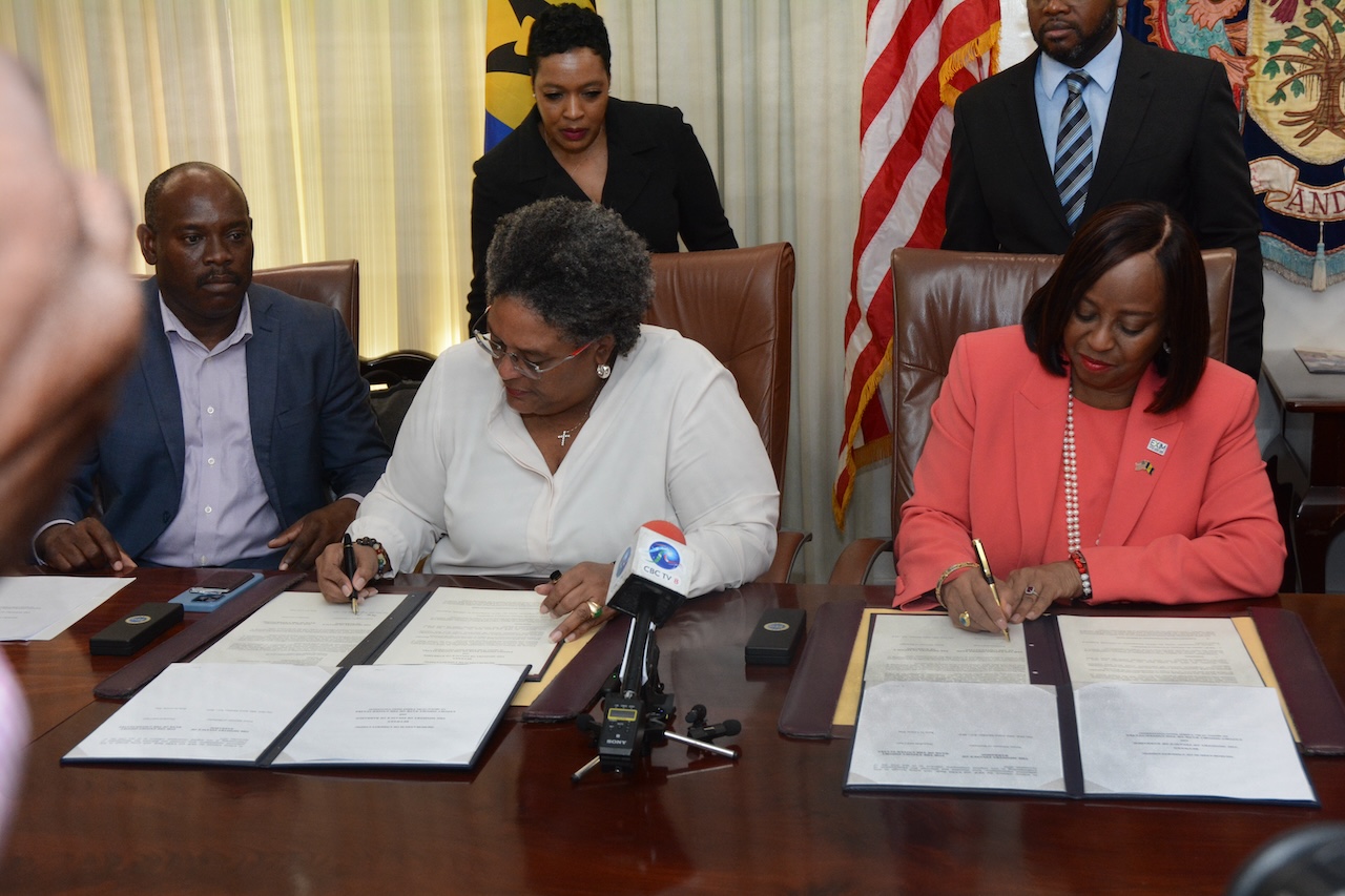 Barbados and U.S. Ex-Im Bank Sign $500M MOU to Boost Renewable Energy and Cybersecurity