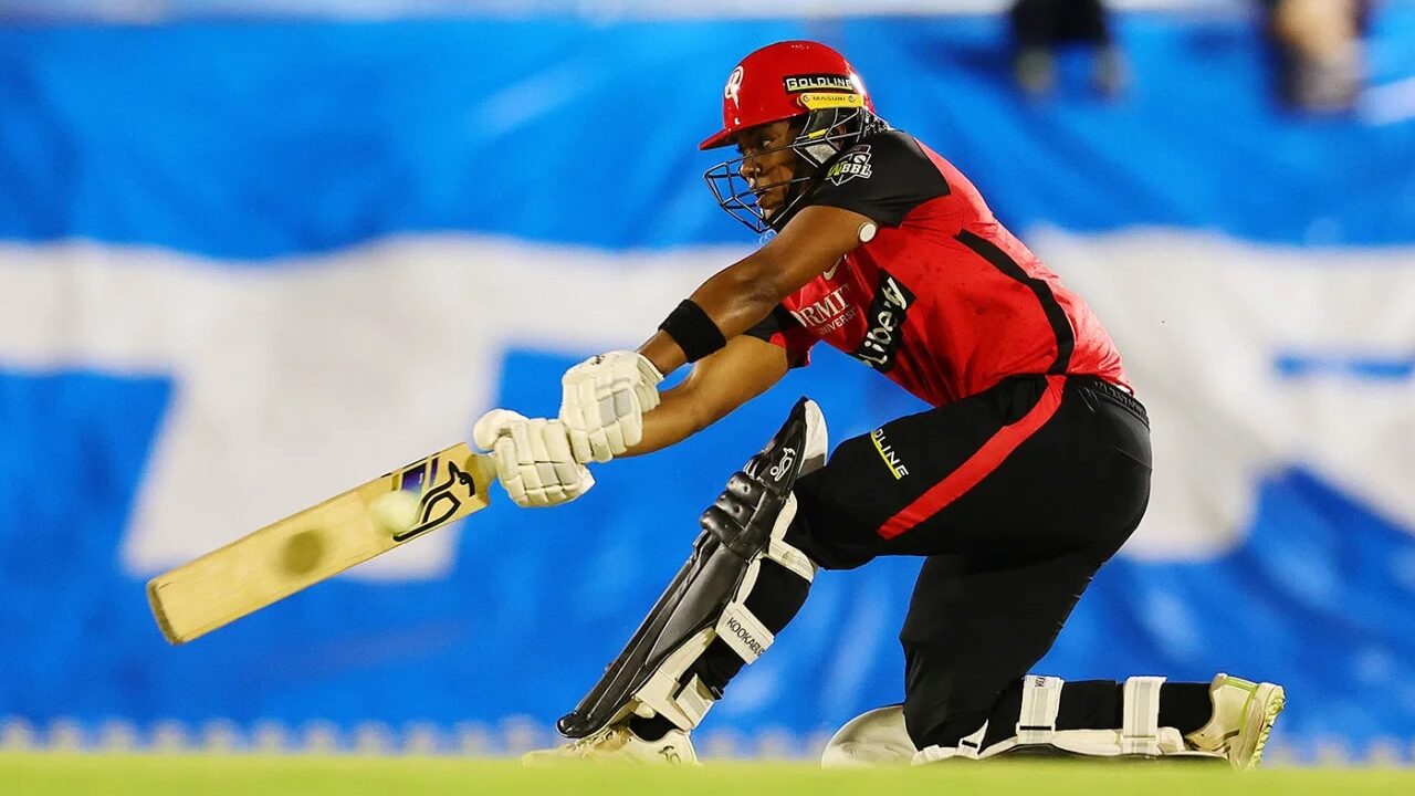 Deandra Dottin Shines as Melbourne Renegades Dominate Sydney Thunder in WBBL Match