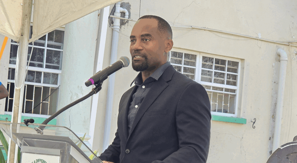 Minister calls for better planning, amenities in new housing developments