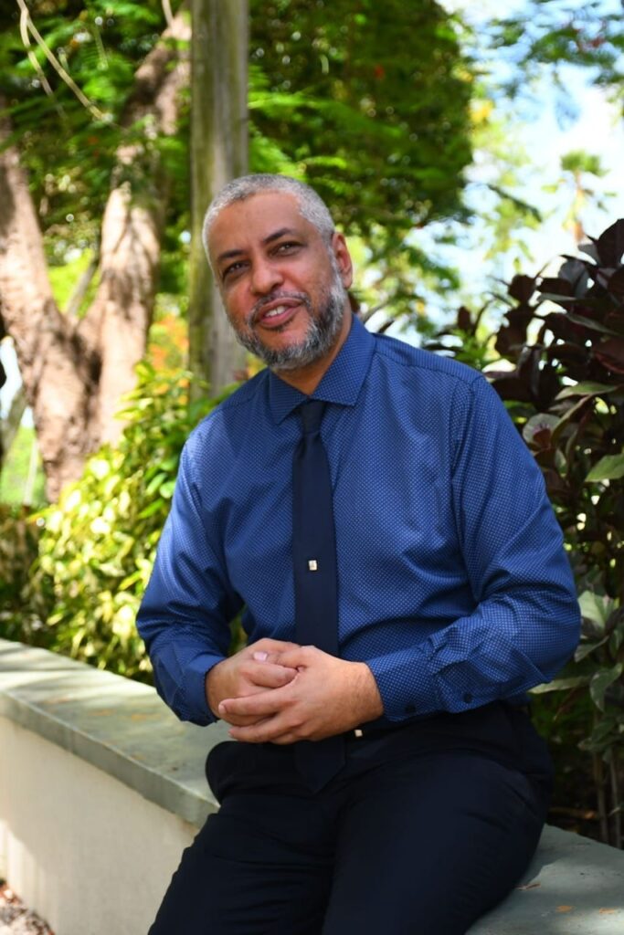 Sighting of new ‘crescent’ moon to end holy month of Ramadan