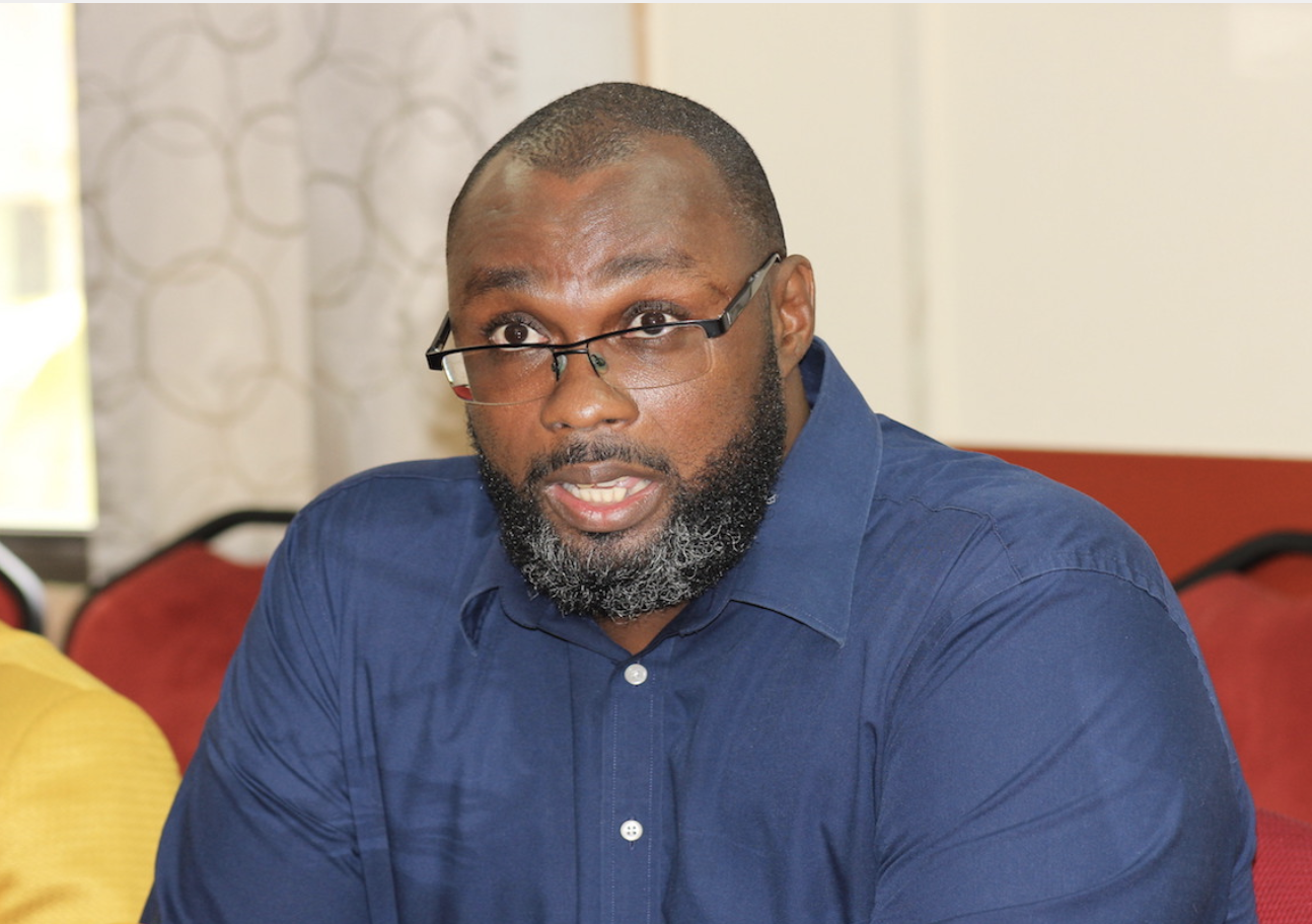 Goddard workers strike on airport’s busiest day