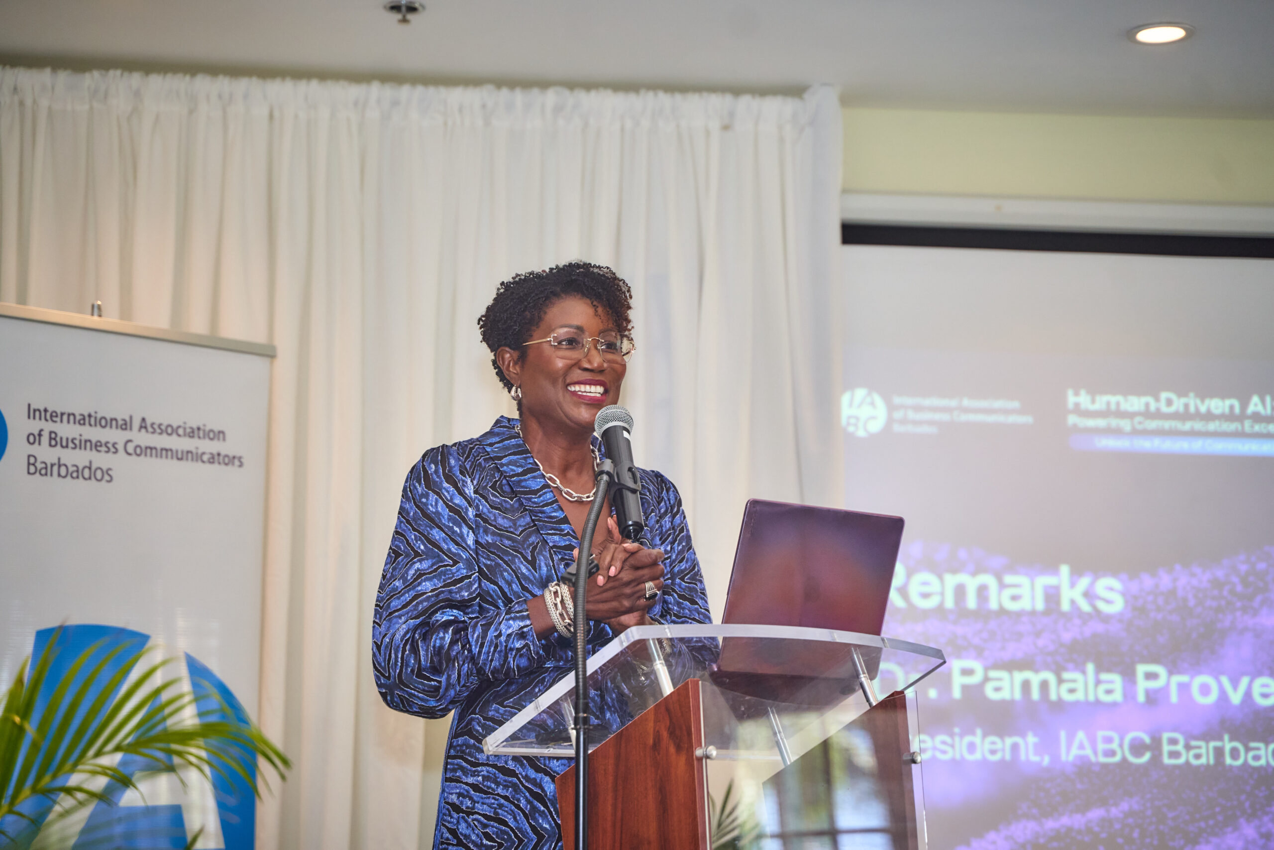 Communicators risk being left behind by rapid AI changes – IABC president