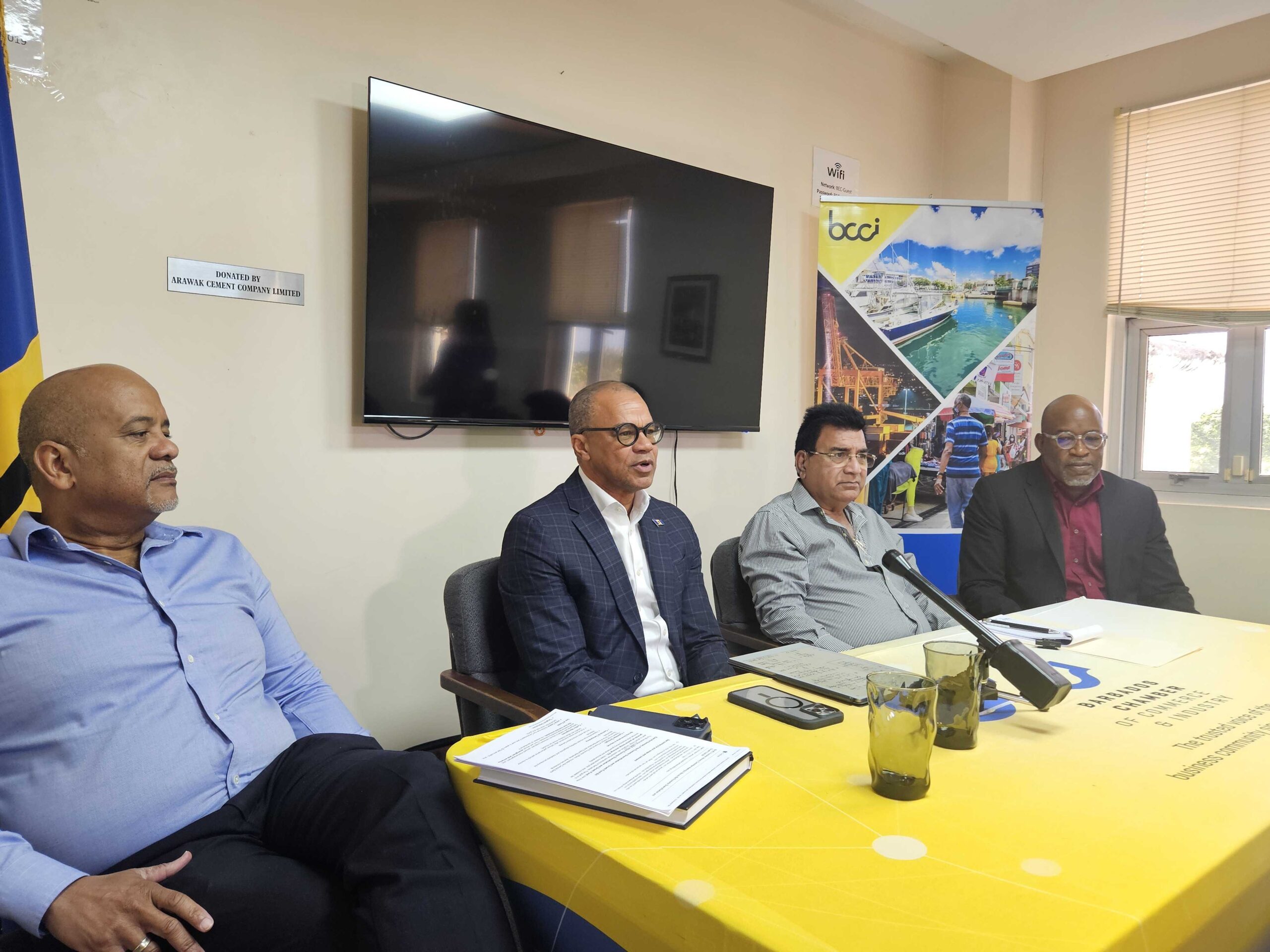 ‘No businesses cut staff hours’ after minimum wage raise