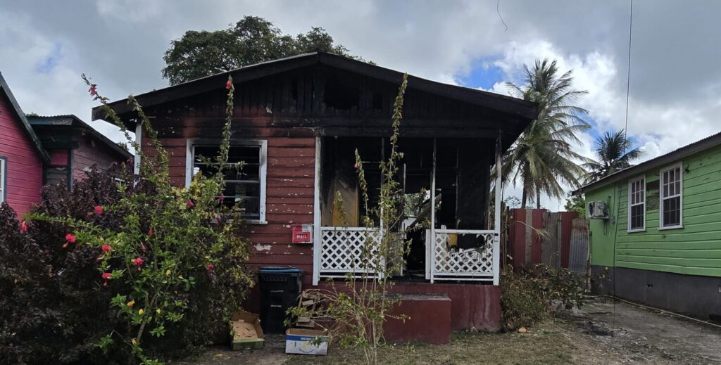 Mahon loses My Lord’s Hill home to fire