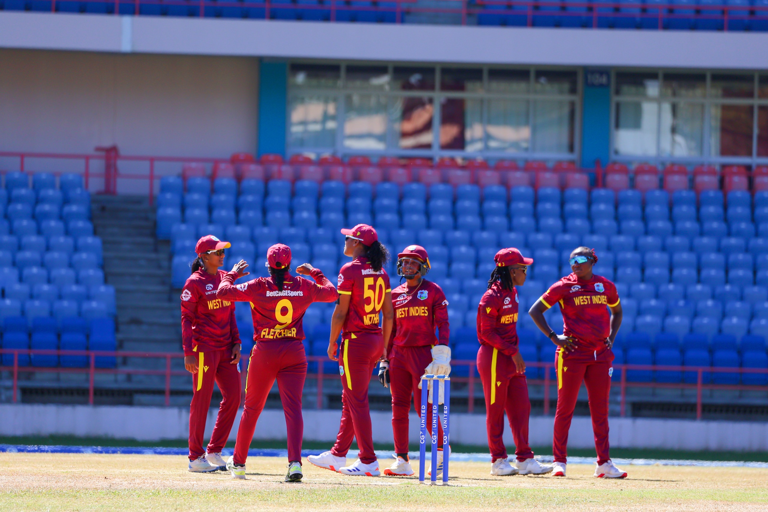 Sri Lanka edge West Indies by 10 runs