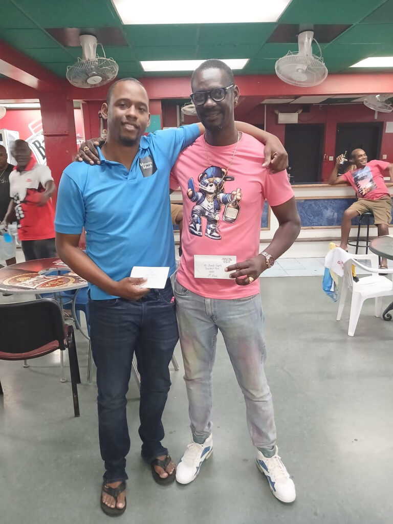 Davis and Sealy clinch early domino title