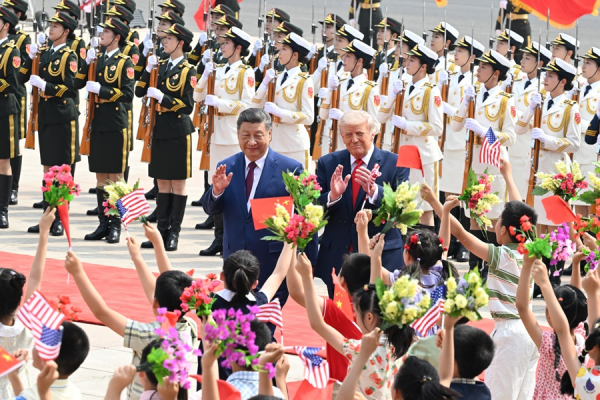 President Xi Jinping holds talks with US President Donald J. Trump