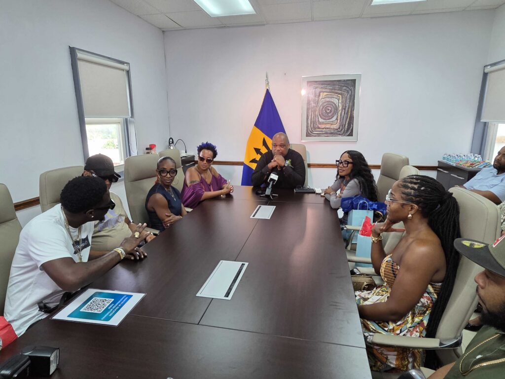 Govt to put studios, creative arts into schools