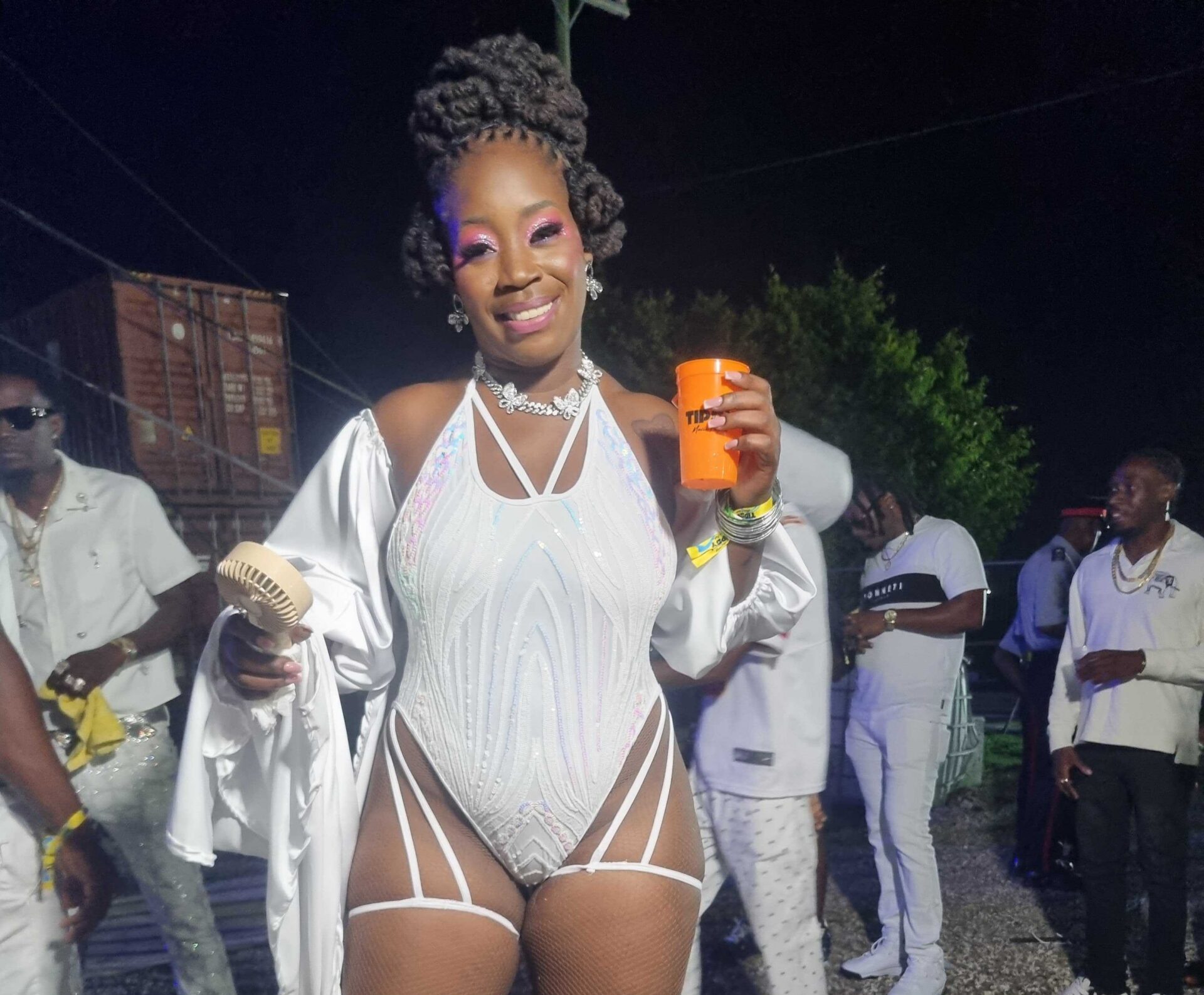 LaStacia brings pure energy at Tipsy All White Party