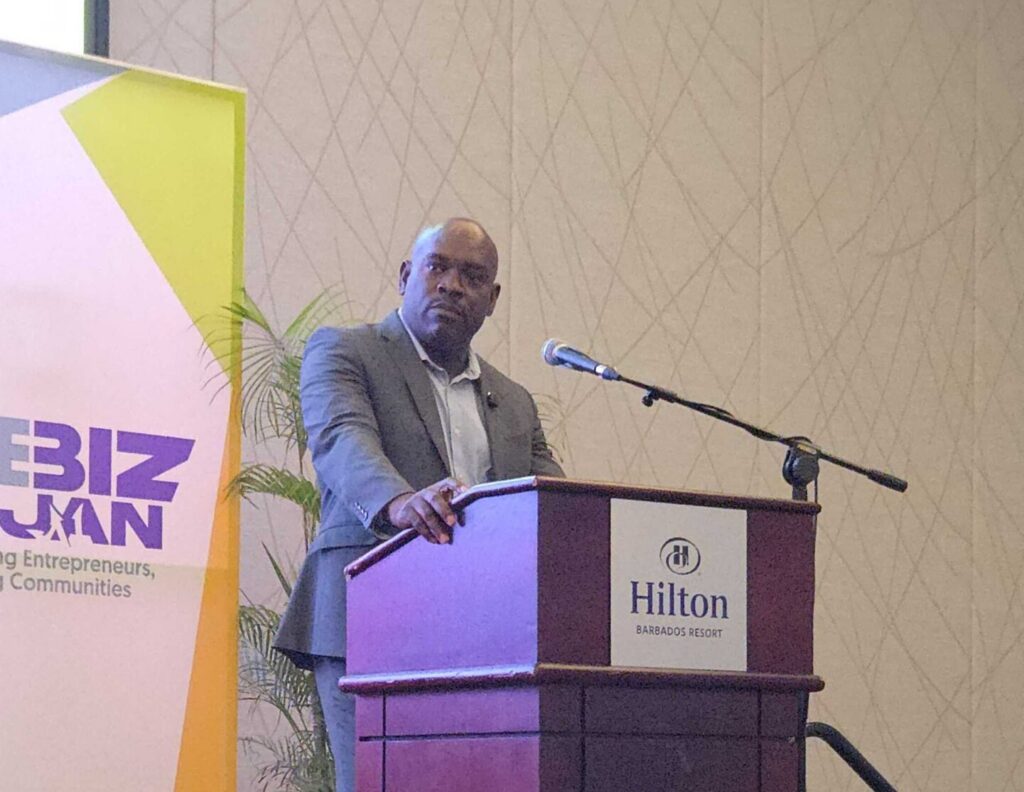 Finance minister to small biz: embrace compliance, digitisation