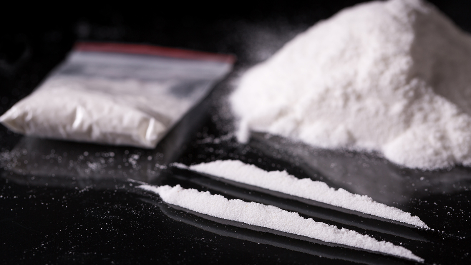 Senior cops targeted in cocaine probe