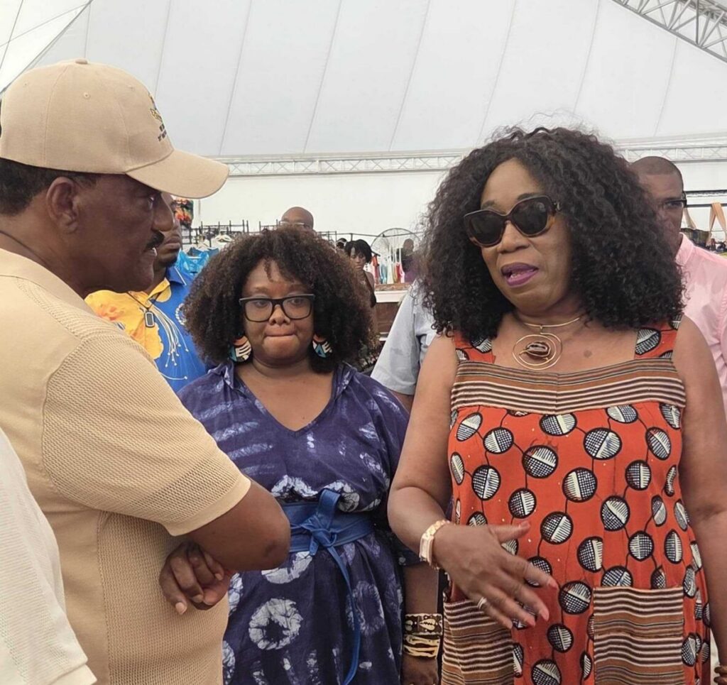 Grand Market vendors call for December return