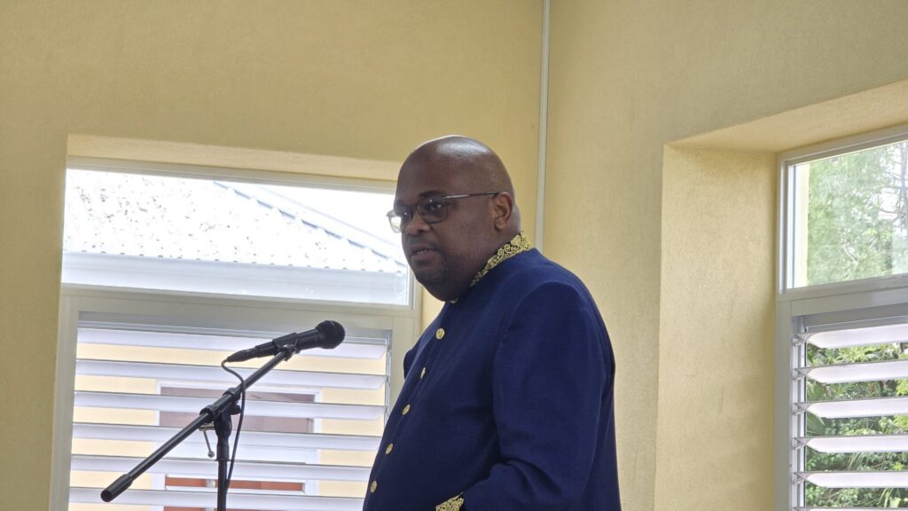 Blackman: Broad compliance with grooming rules
